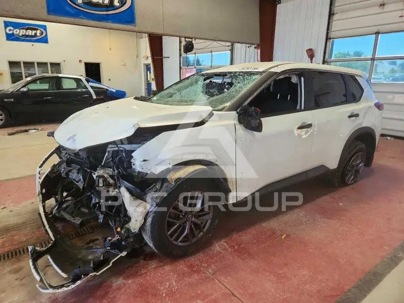 2023 Nissan ROGUE фото