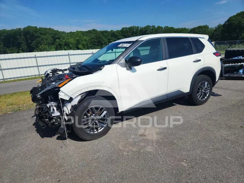 2023 Nissan ROGUE photo