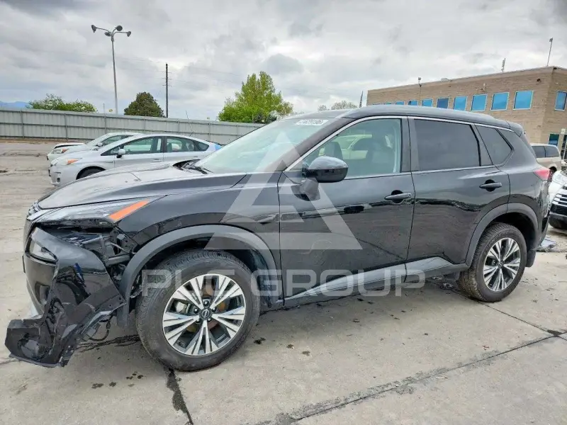 2023 Nissan ROGUE photo