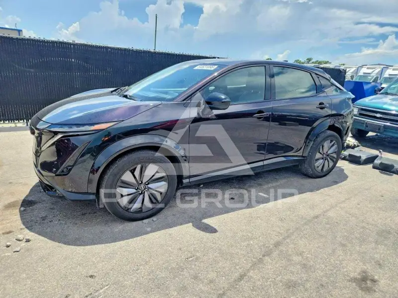 2023 Nissan Other фото