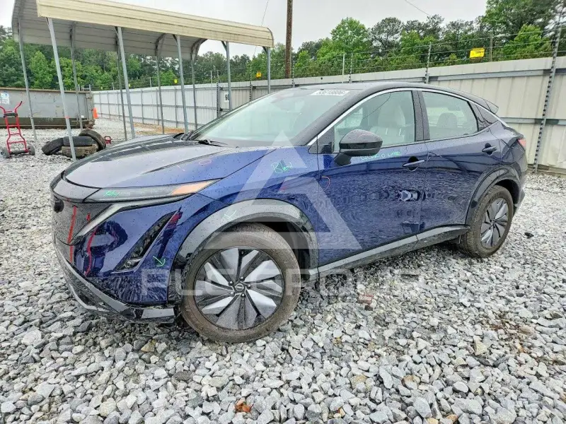 2023 Nissan Other фото