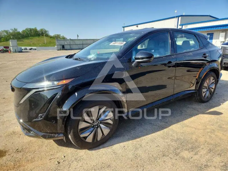 2023 Nissan Other фото
