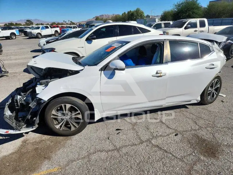 2023 Nissan SENTRA фото