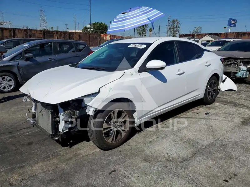 2023 Nissan SENTRA фото