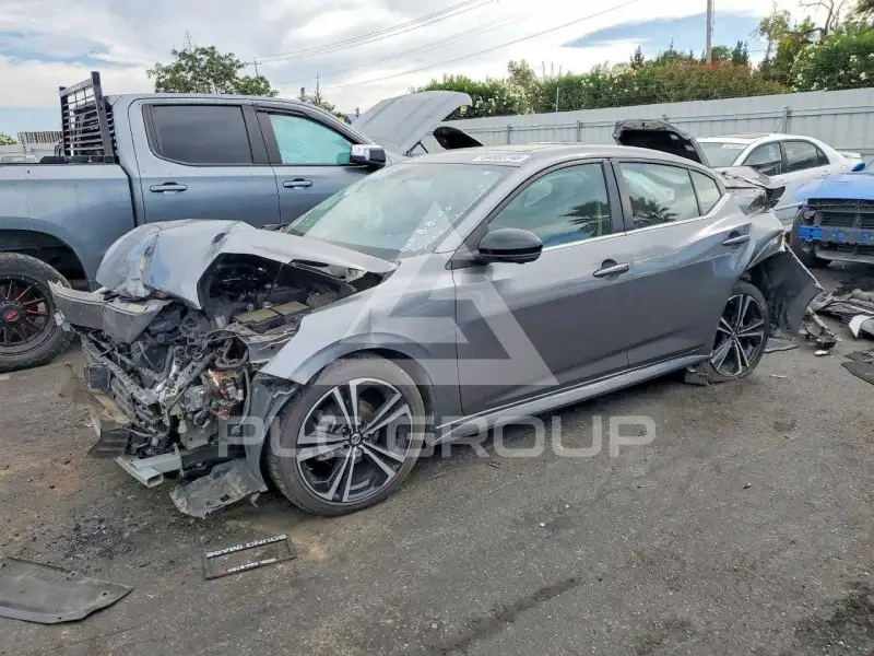 2023 Nissan SENTRA фото