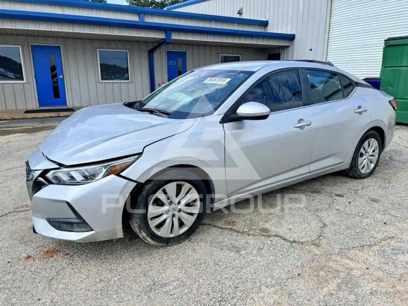 2023 Nissan SENTRA фото