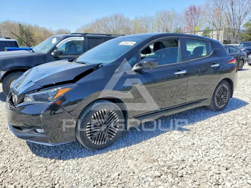 2023 Nissan LEAF фото