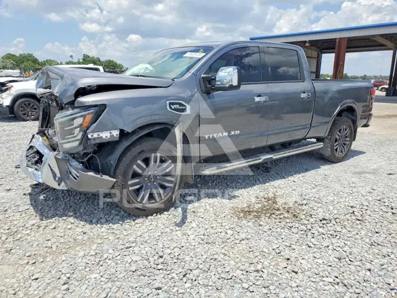 2023 Nissan TITAN фото