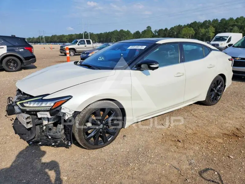 2023 Nissan MAXIMA photo