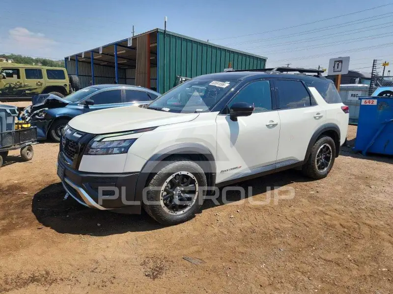 2023 Nissan PATHFINDER фото