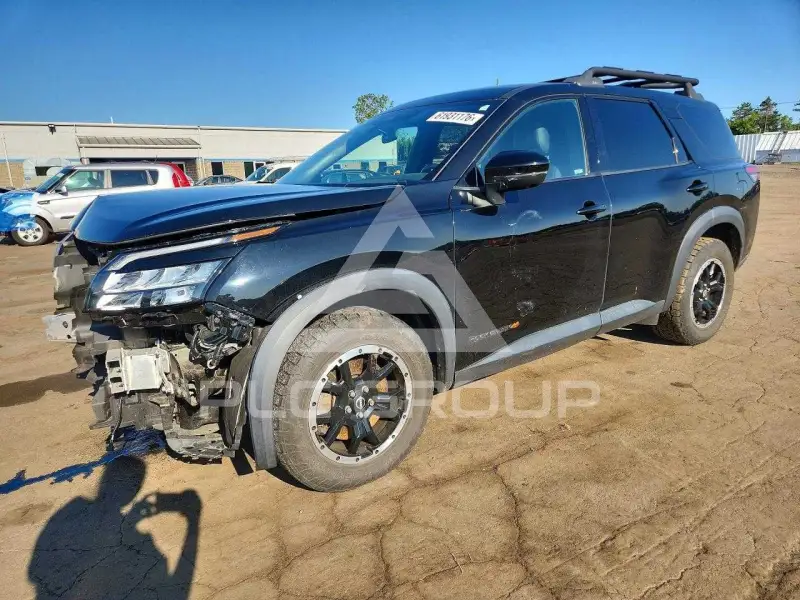 2023 Nissan PATHFINDER photo