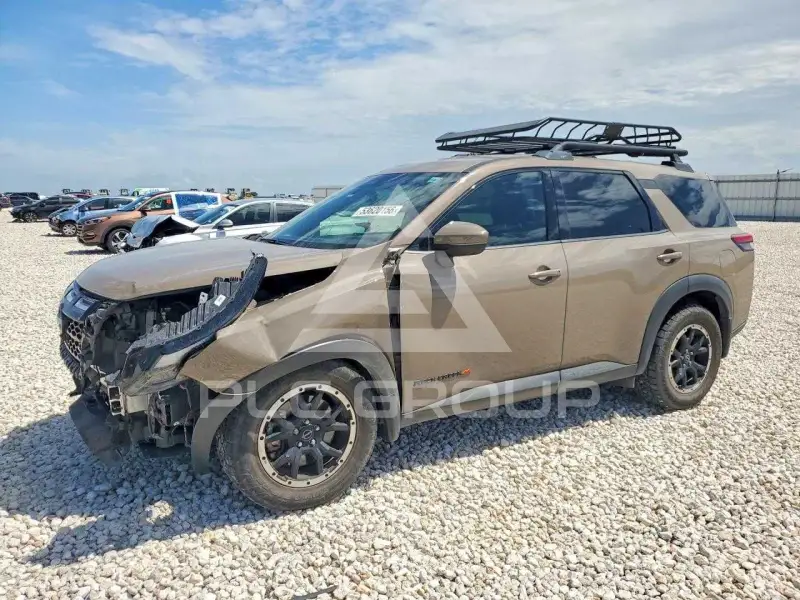 2023 Nissan PATHFINDER фото