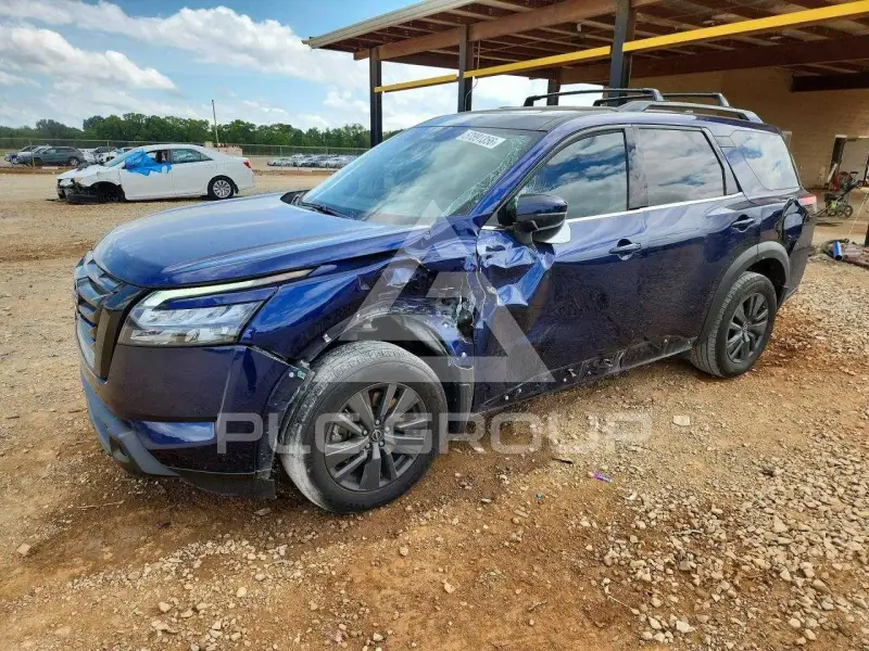 2023 Nissan PATHFINDER photo