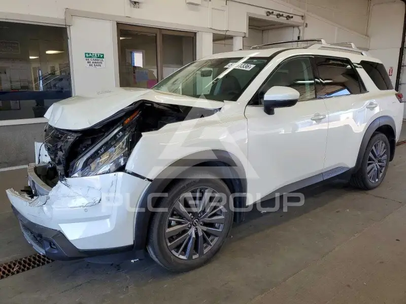 2023 Nissan PATHFINDER фото