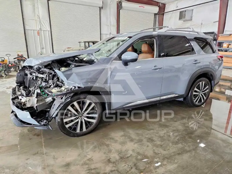 2023 Nissan PATHFINDER фото