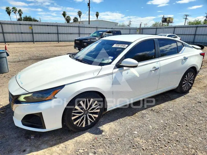2023 Nissan ALTIMA photo