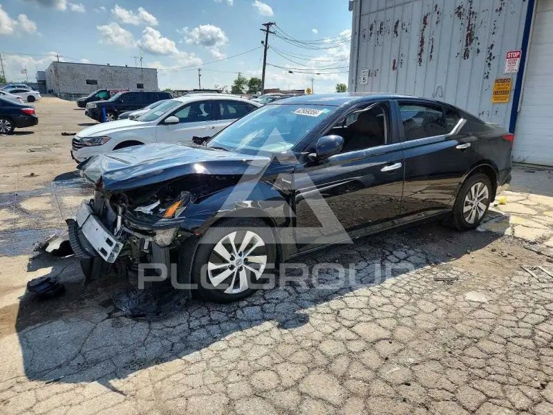 2023 Nissan ALTIMA photo