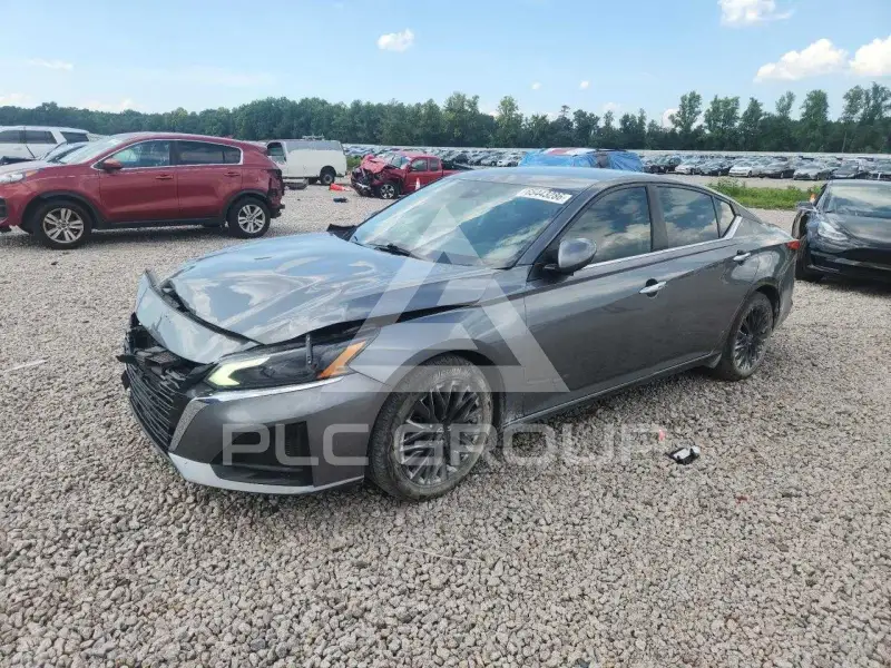 2023 Nissan ALTIMA photo