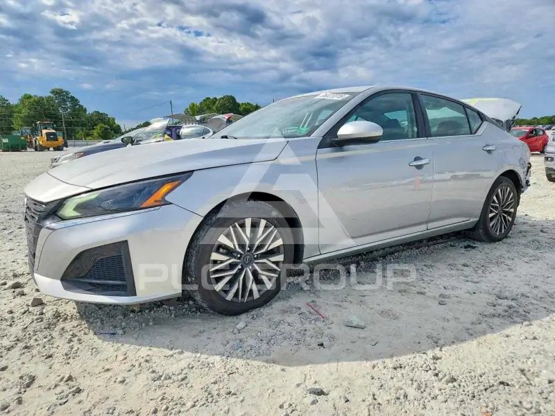 2023 Nissan ALTIMA фото
