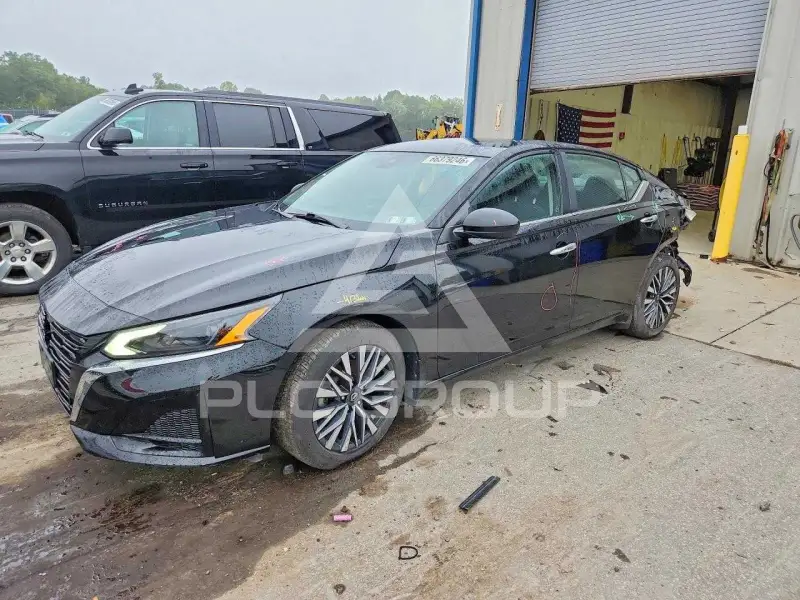 2023 Nissan ALTIMA photo