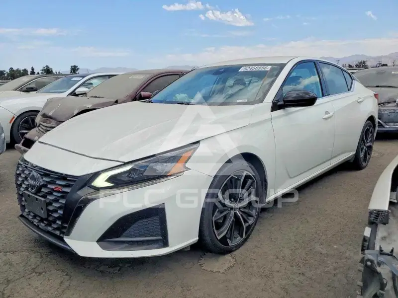 2023 Nissan ALTIMA photo