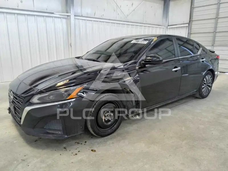 2023 Nissan ALTIMA photo