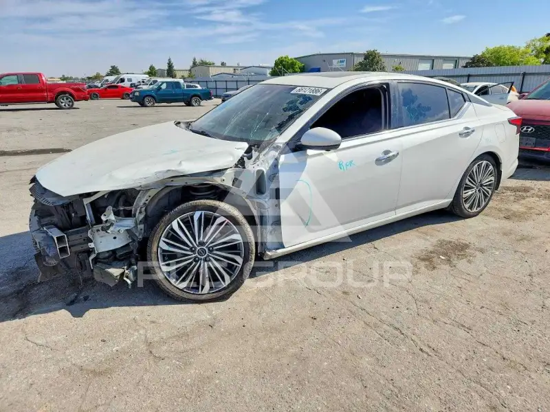 2023 Nissan ALTIMA photo