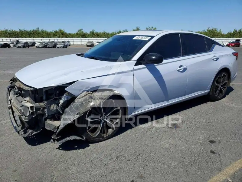 2023 Nissan ALTIMA photo