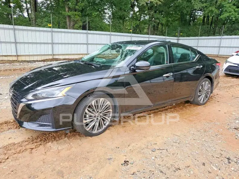 2023 Nissan ALTIMA photo