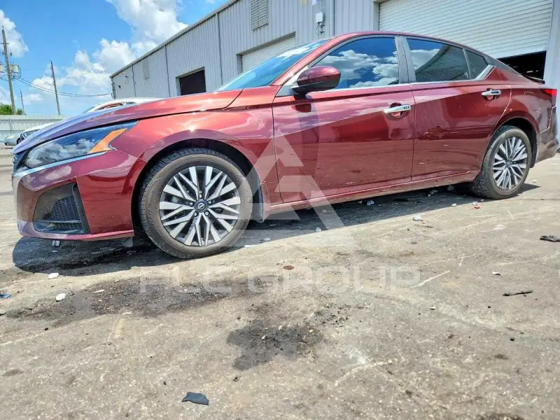 2023 Nissan ALTIMA photo
