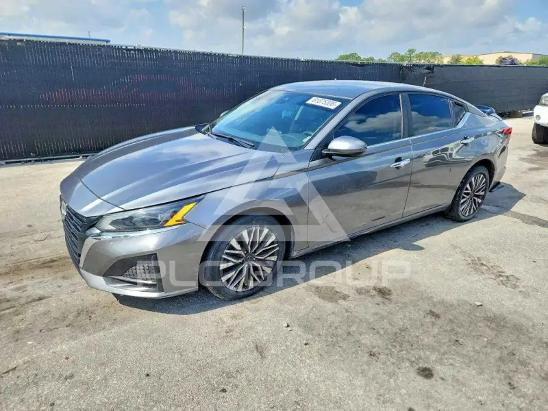 2023 Nissan ALTIMA фото
