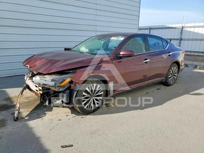 2023 Nissan ALTIMA photo
