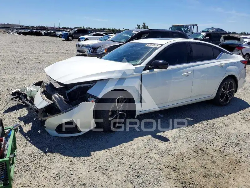 2023 Nissan ALTIMA photo