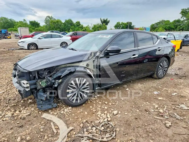 2023 Nissan ALTIMA photo