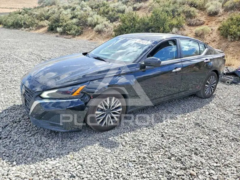 2023 Nissan ALTIMA photo