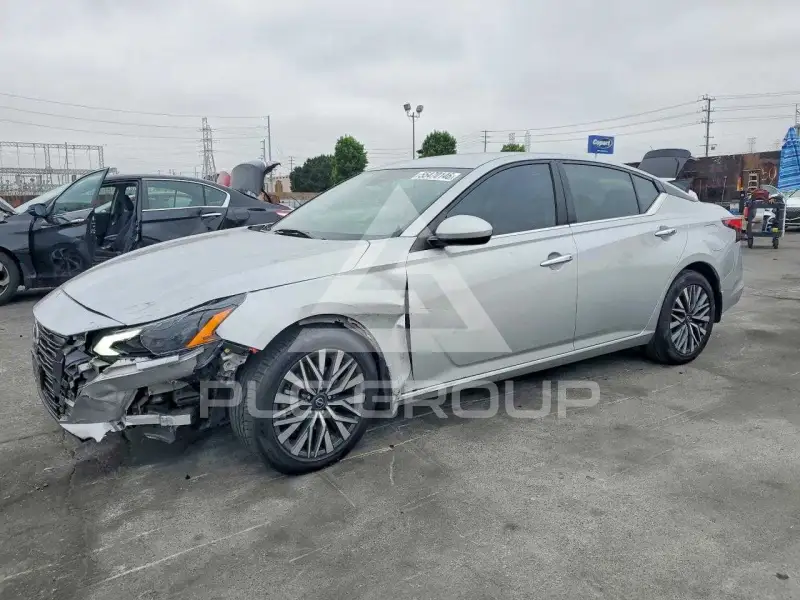 2023 Nissan ALTIMA photo