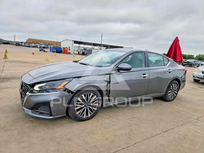 2023 Nissan ALTIMA фото