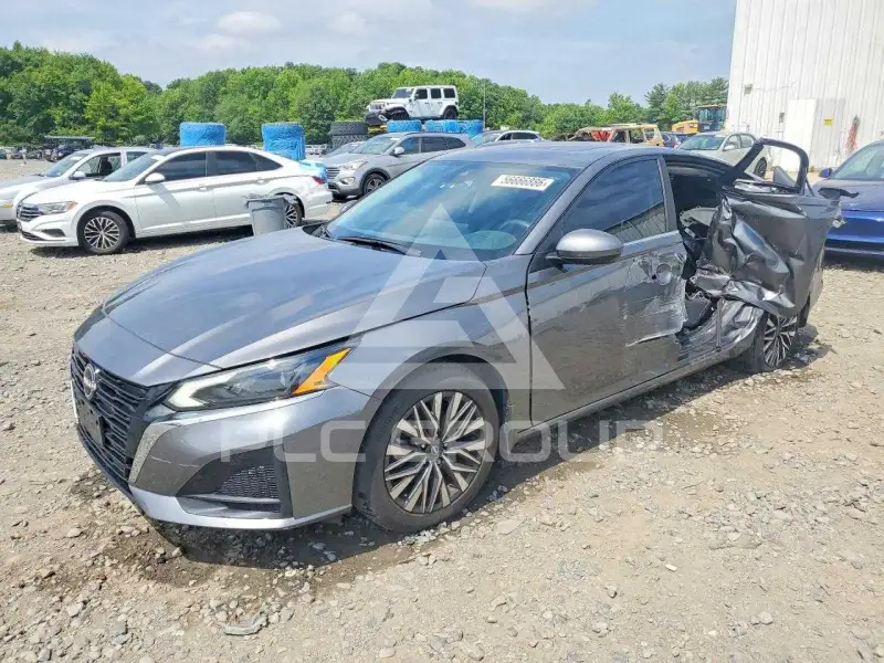 2023 Nissan ALTIMA фото
