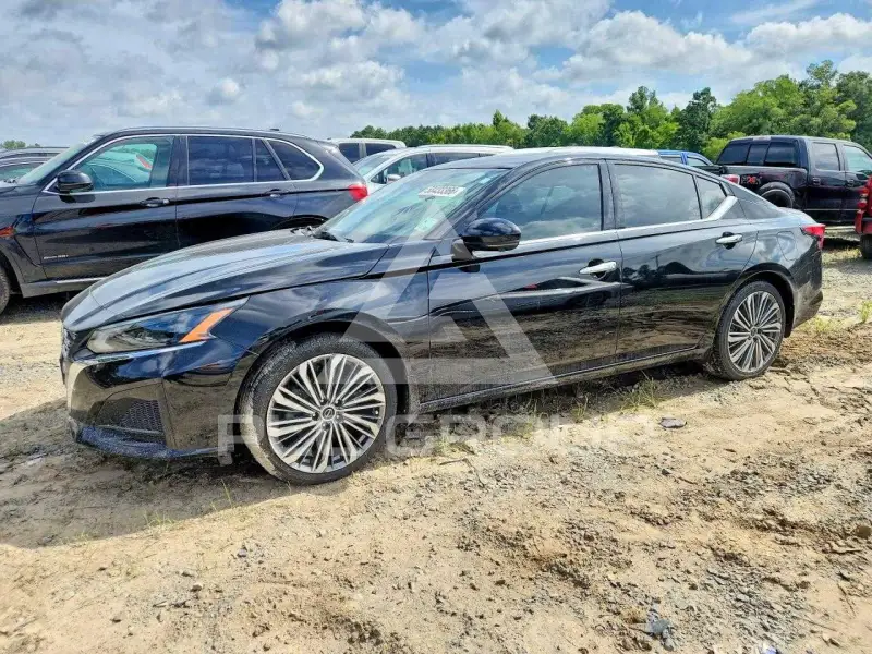 2023 Nissan ALTIMA фото