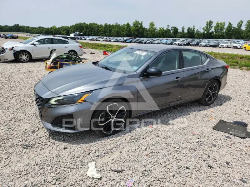 2023 Nissan ALTIMA фото