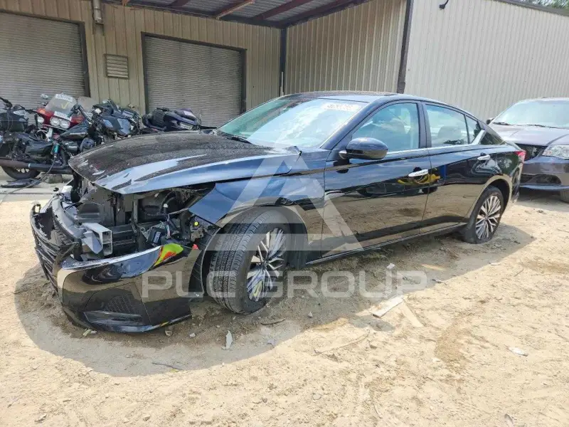 2023 Nissan ALTIMA photo