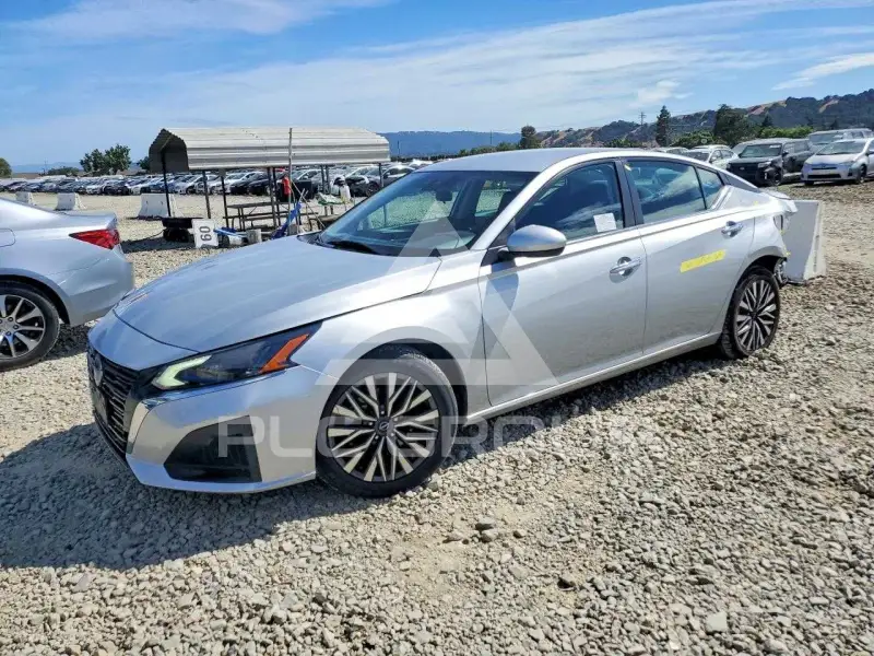 2023 Nissan ALTIMA фото