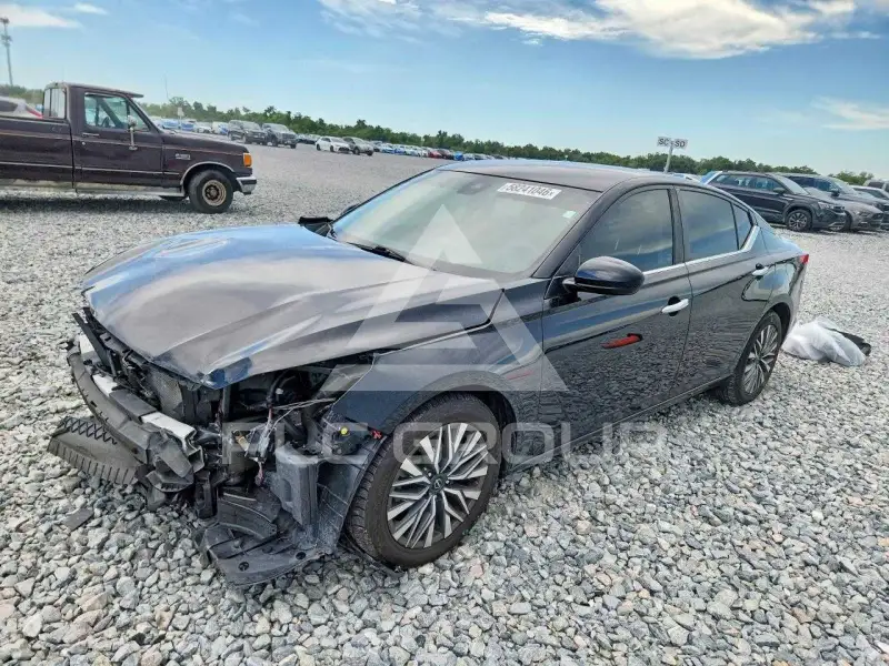 2023 Nissan ALTIMA фото