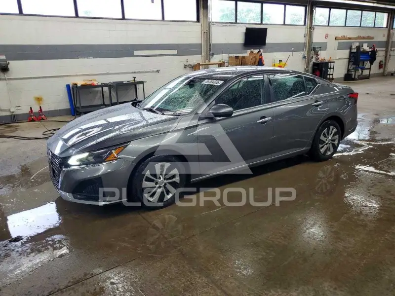 2023 Nissan ALTIMA фото