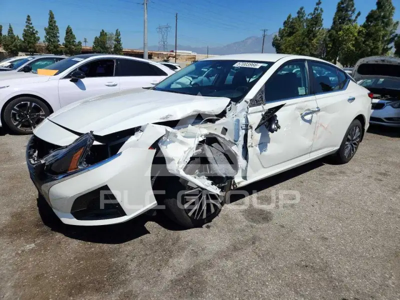 2023 Nissan ALTIMA photo