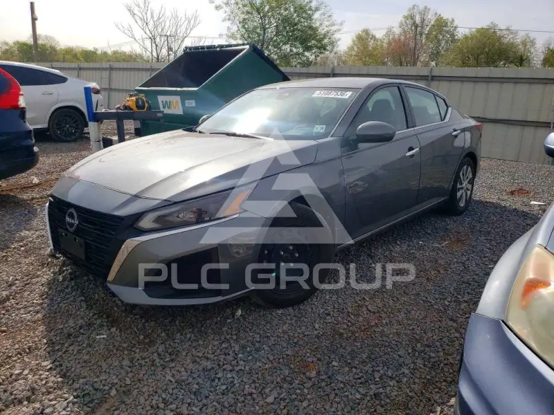 2023 Nissan ALTIMA photo