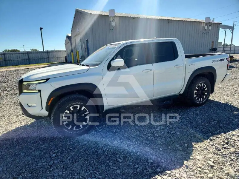 2023 Nissan FRONTIER photo