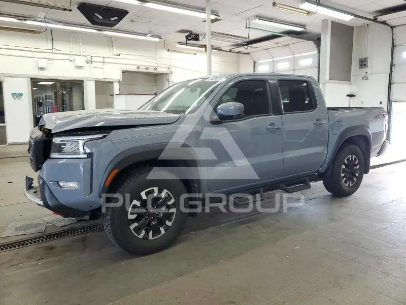 2023 Nissan FRONTIER photo