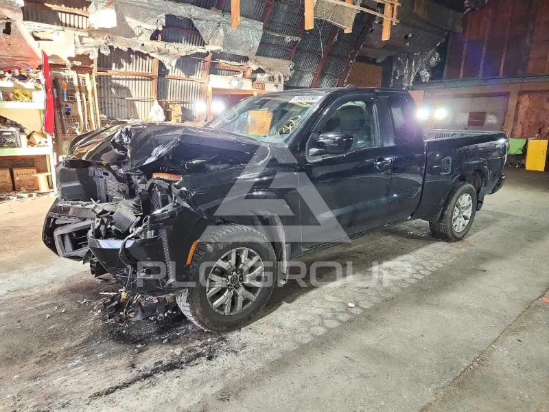 2023 Nissan FRONTIER photo