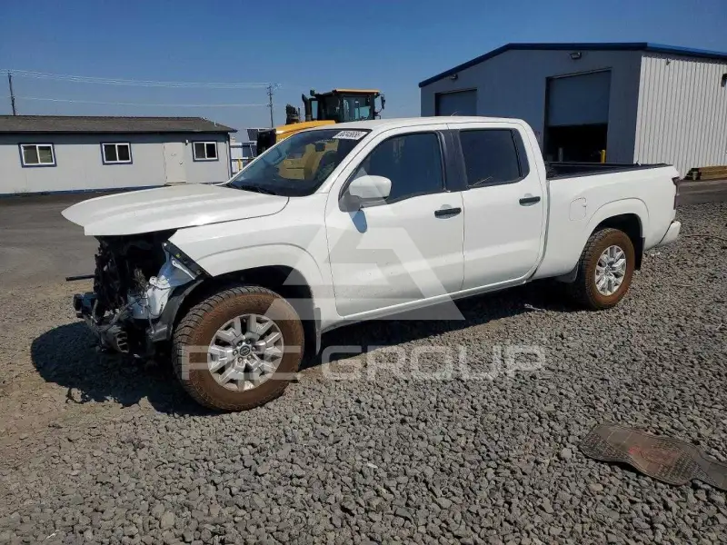 2023 Nissan FRONTIER фото